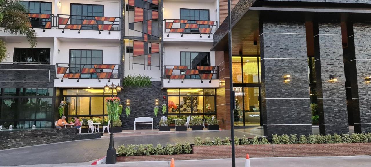 The Room Boutique Hotel Sakon Nakhon Exterior foto