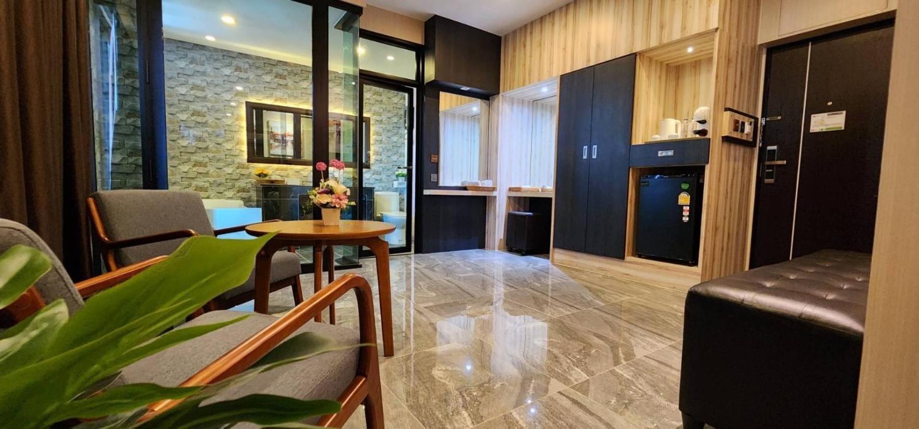 The Room Boutique Hotel Sakon Nakhon Exterior foto